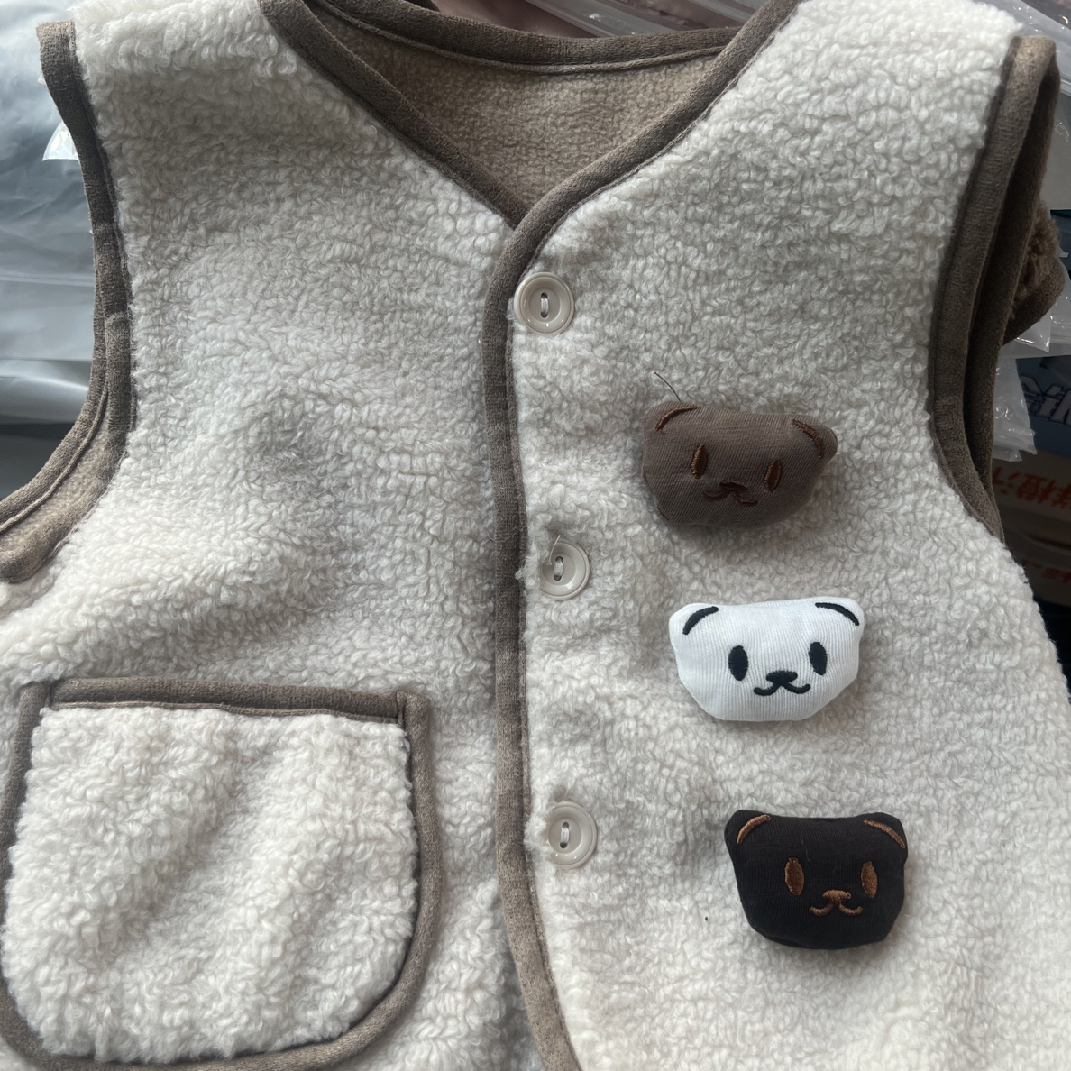 三只熊摇粒绒马甲
