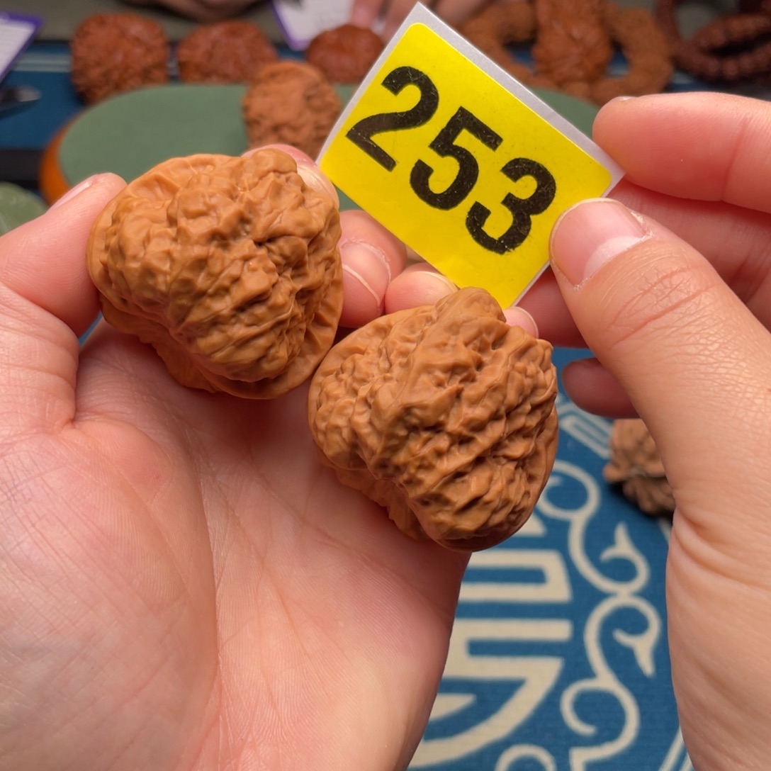 文玩核桃吊坠39蛤蟆头