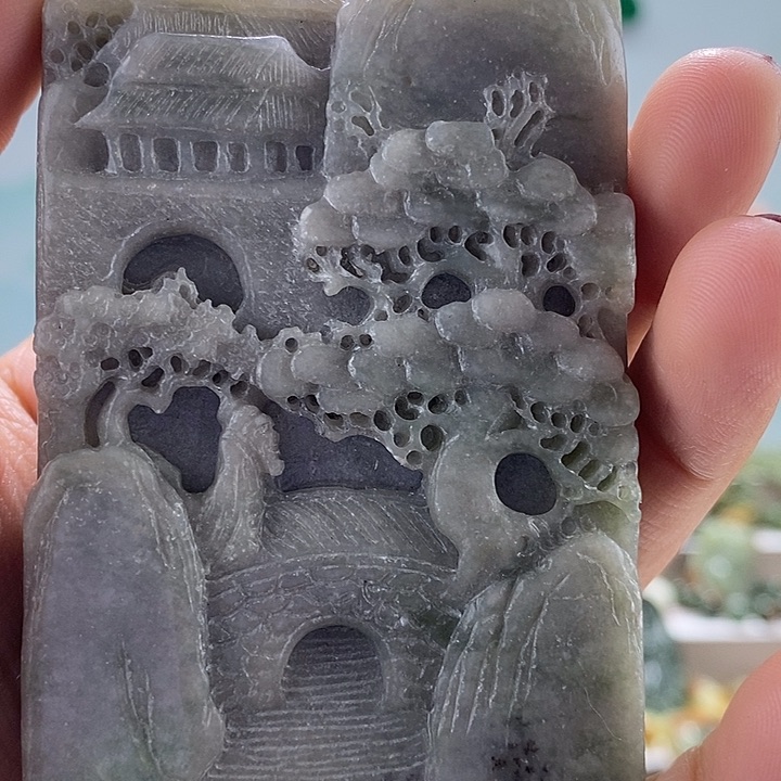 和田玉挂件未镶嵌有瑕