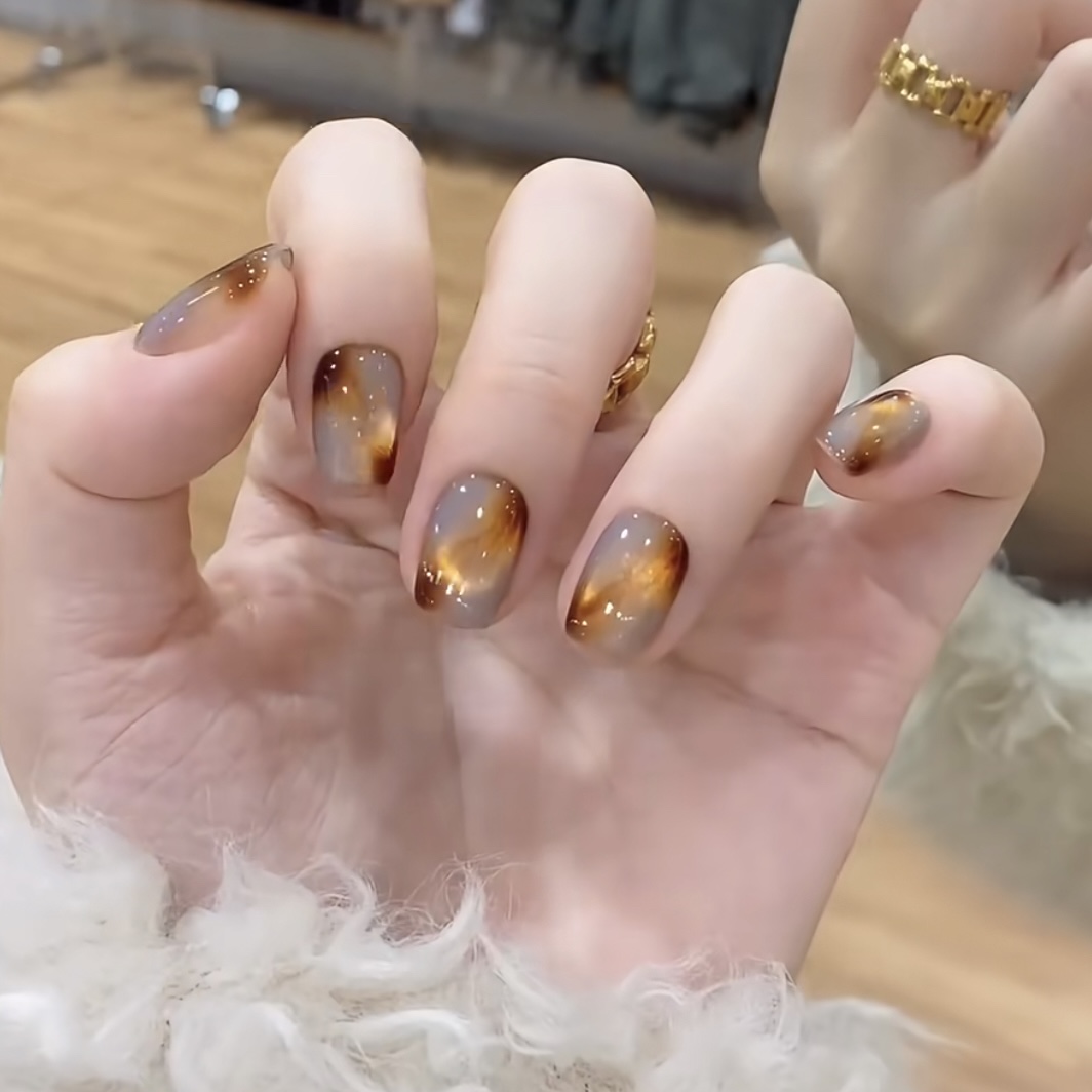 “琉璃琥珀” 手工穿戴甲 定制美甲贴片10片半手工猫眼ins