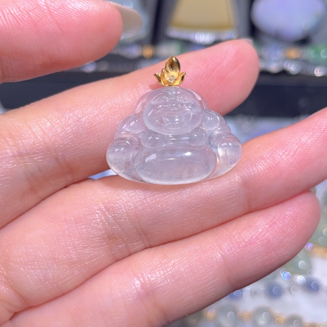 翡翠18K金镶嵌颈饰翡翠