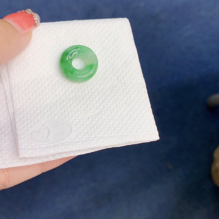 颈饰未镶嵌翡翠天然翡翠