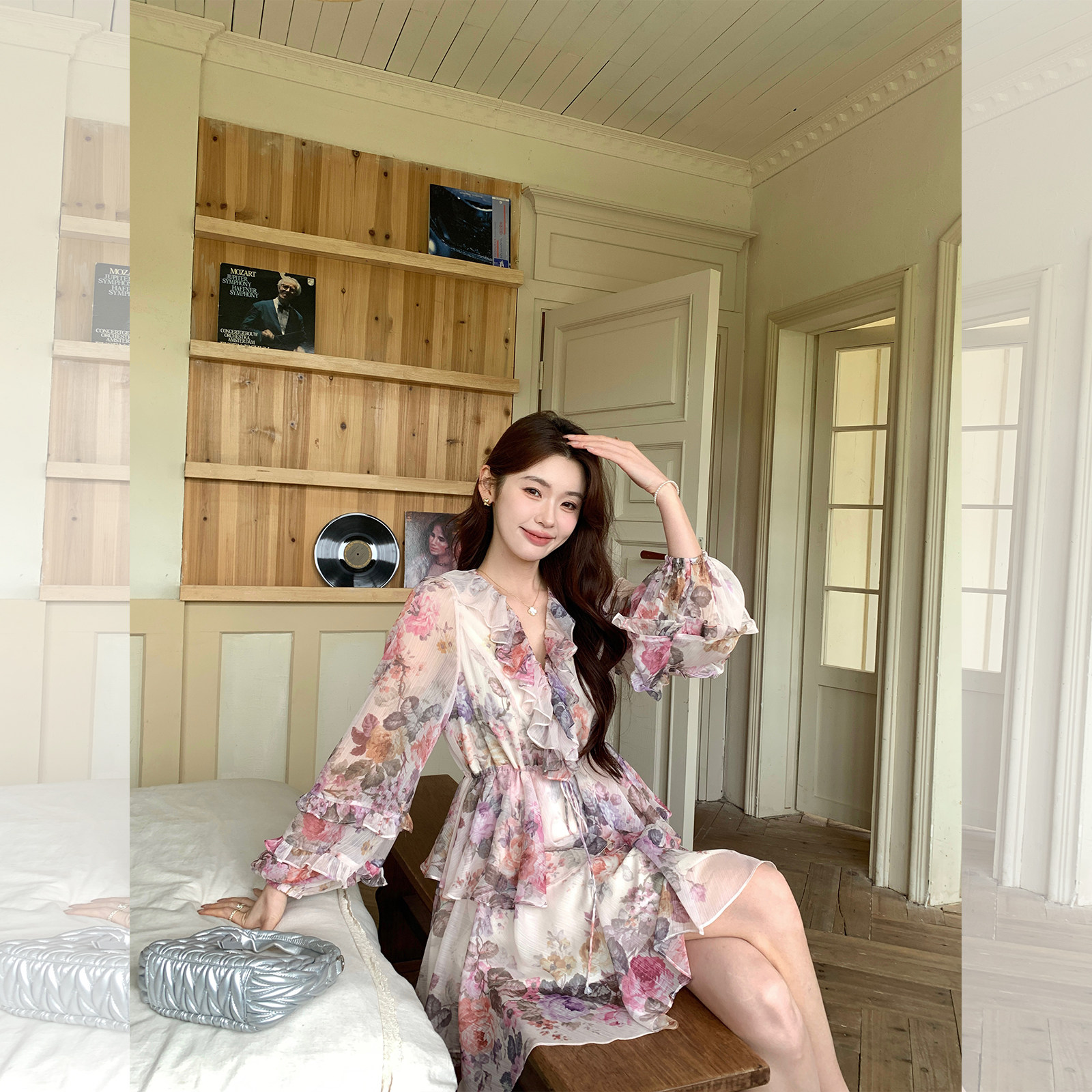 Syeee 山楂树之恋 荷叶边v领碎花连衣裙女夏温柔显白气质收腰裙子