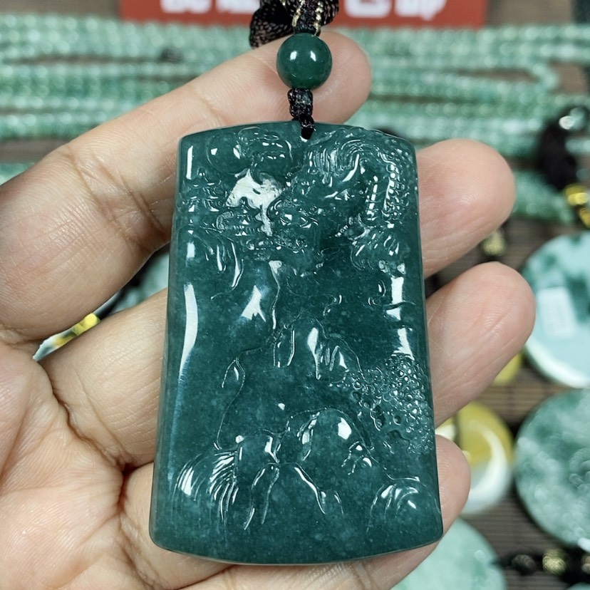 【闪购商品】翡翠颈饰未镶嵌玉吊坠翡翠玉双面山水龙牌