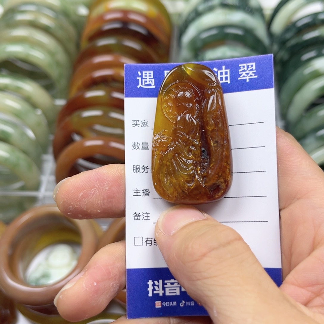 透闪石-蛇纹石玉手镯未镶嵌