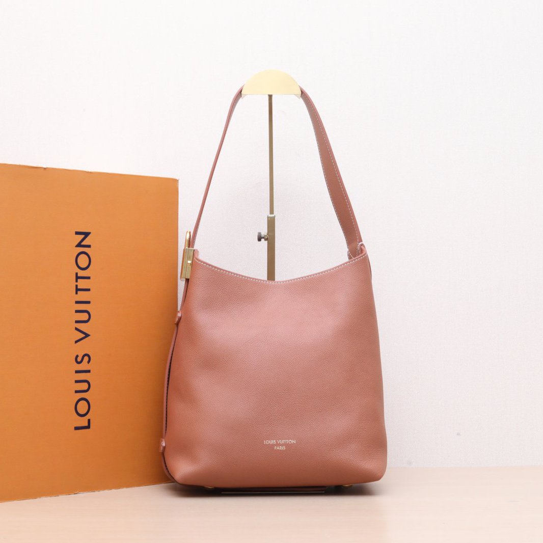 99新 LouisVuitton/路易威登 小花姑姑843710 棕色 芯片 托特包