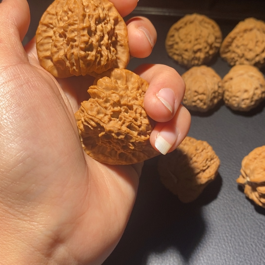 D***_吊坠文玩核桃朱雀