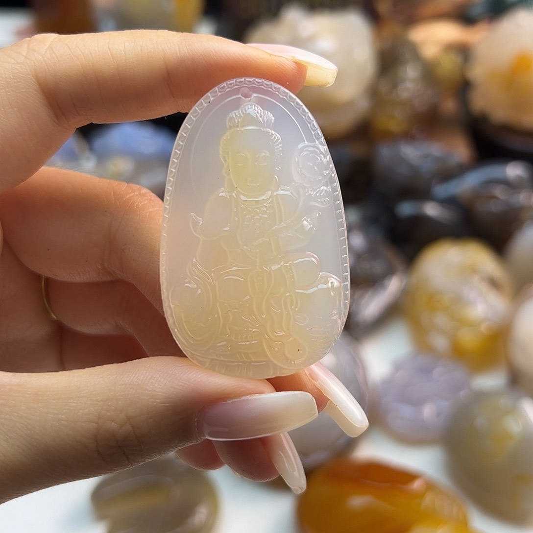 玛瑙/玉髓未镶嵌颈饰