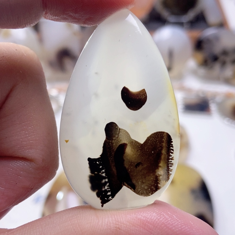 【闪购商品】玛瑙/玉髓颈饰未镶嵌