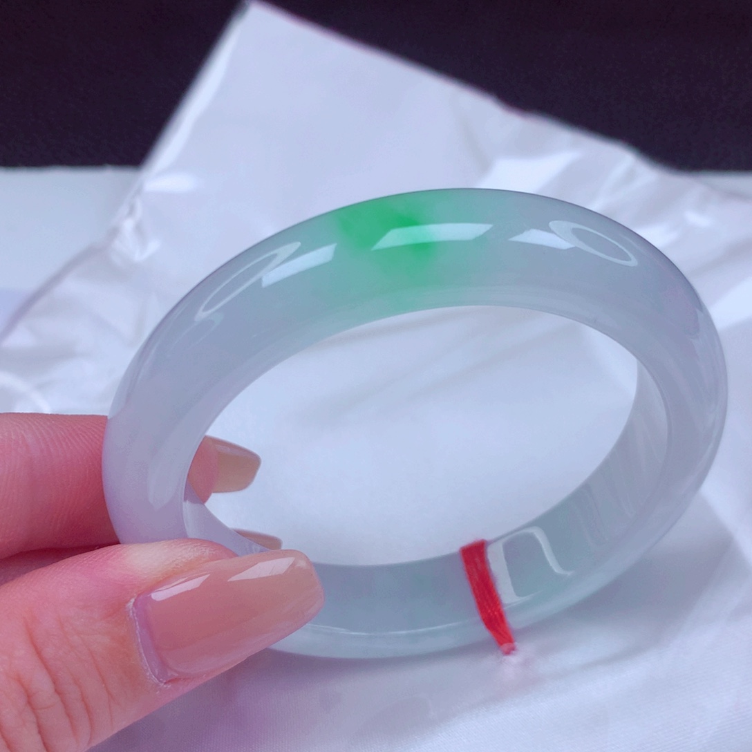 翡翠未镶嵌手镯手镯