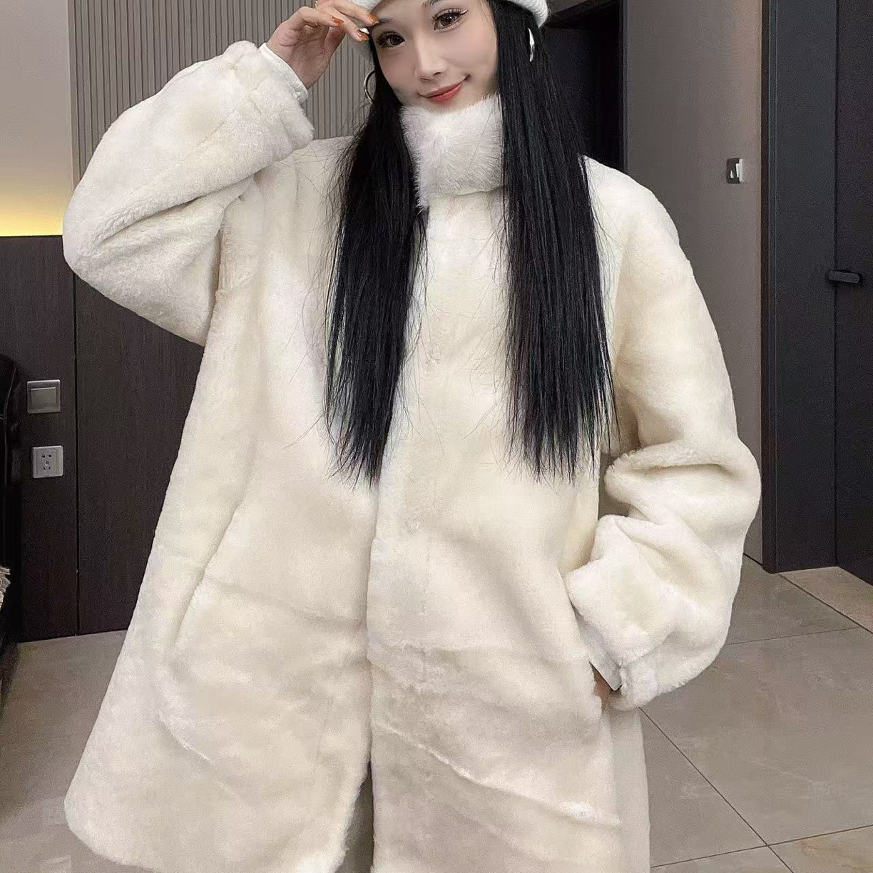 ZLJL2675冬季新中长款皮毛一体外套宽松水貂立领羊皮羊毛一体大衣