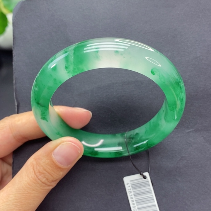 石英质玉手镯未镶嵌@**@