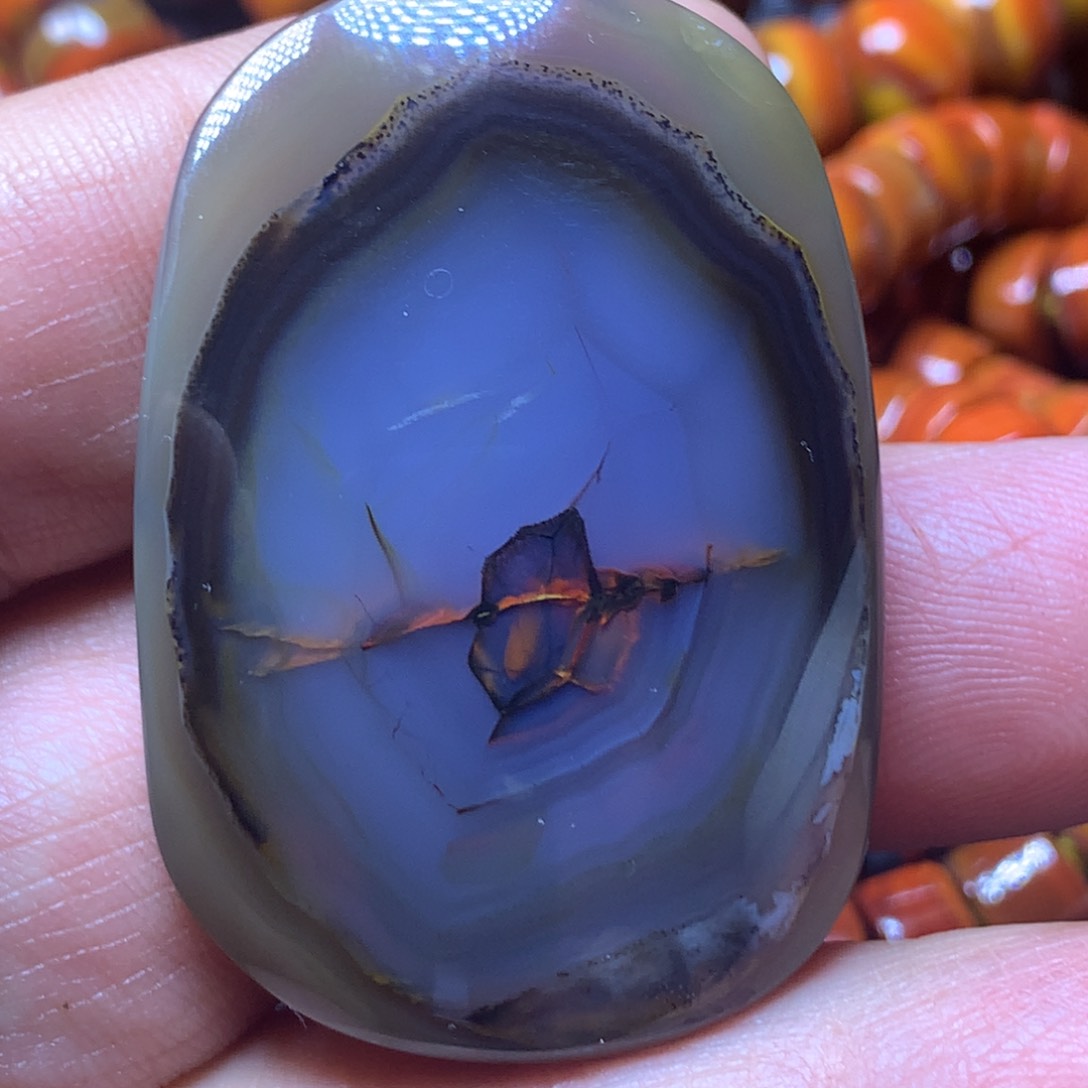 玛瑙/玉髓吊坠未镶嵌:***多