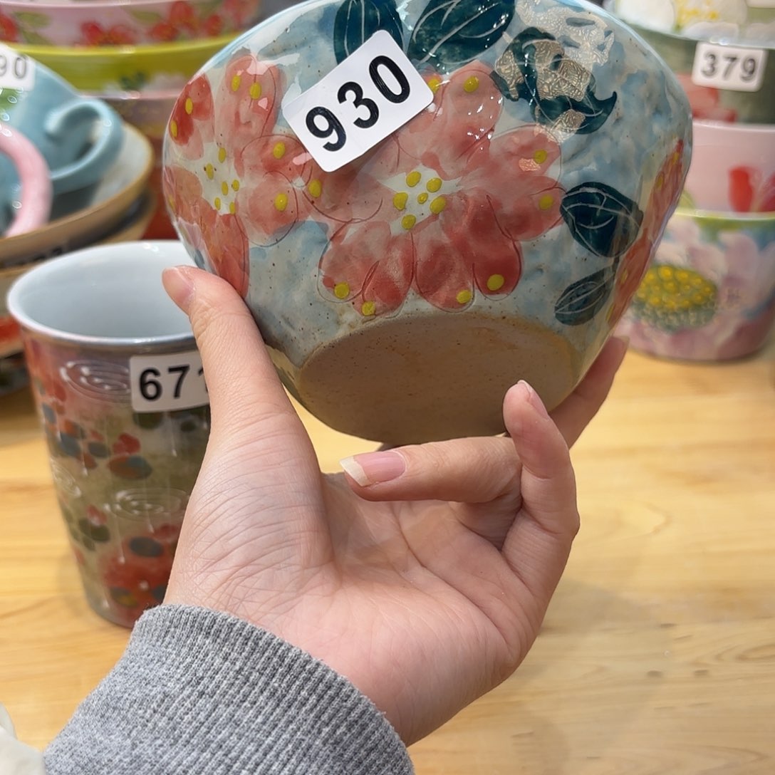 瓷片兔兔哈哈哈的样子