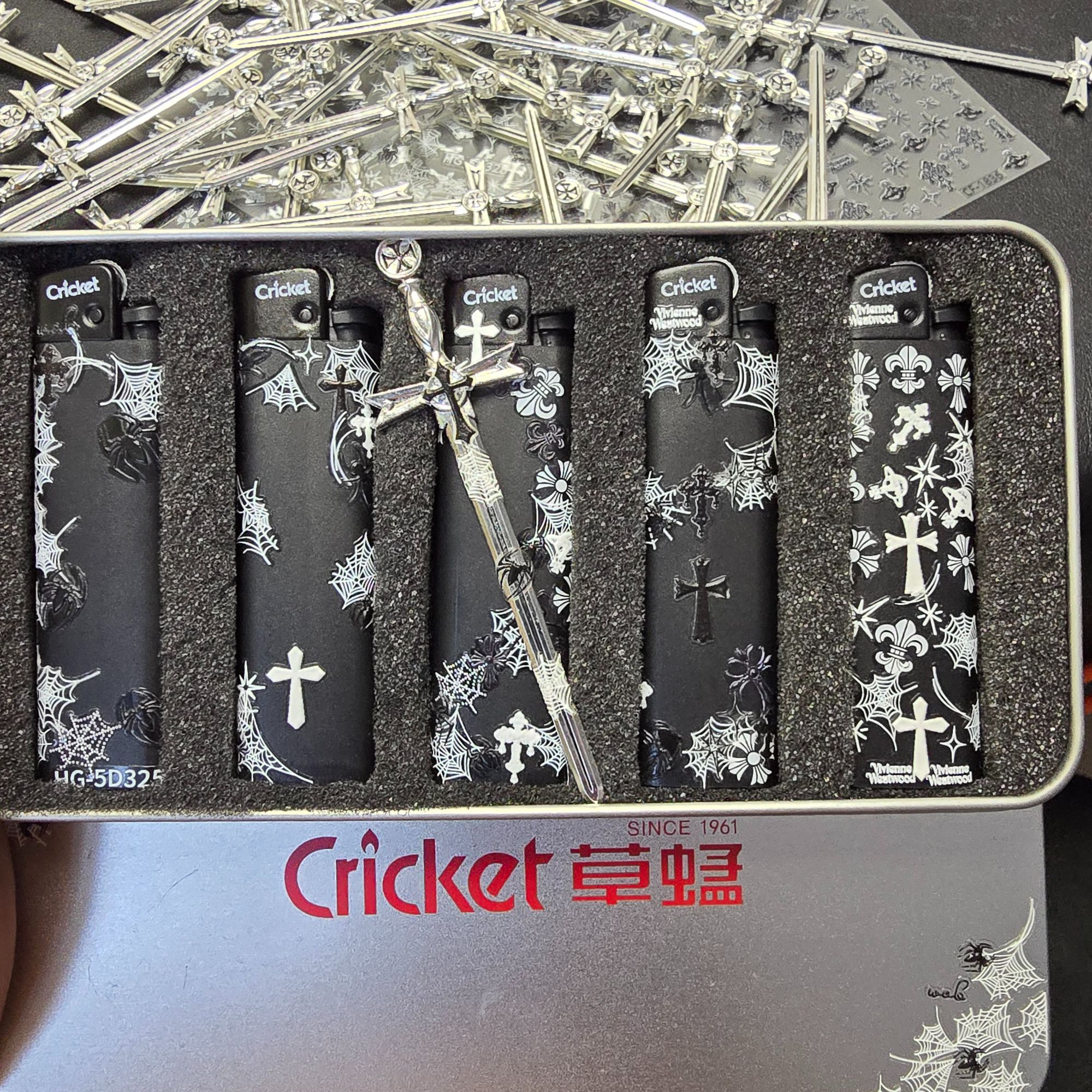 破晓黑圣剑山以剑为碑艺术系列草蜢手作创意潮流明火正品打火机
