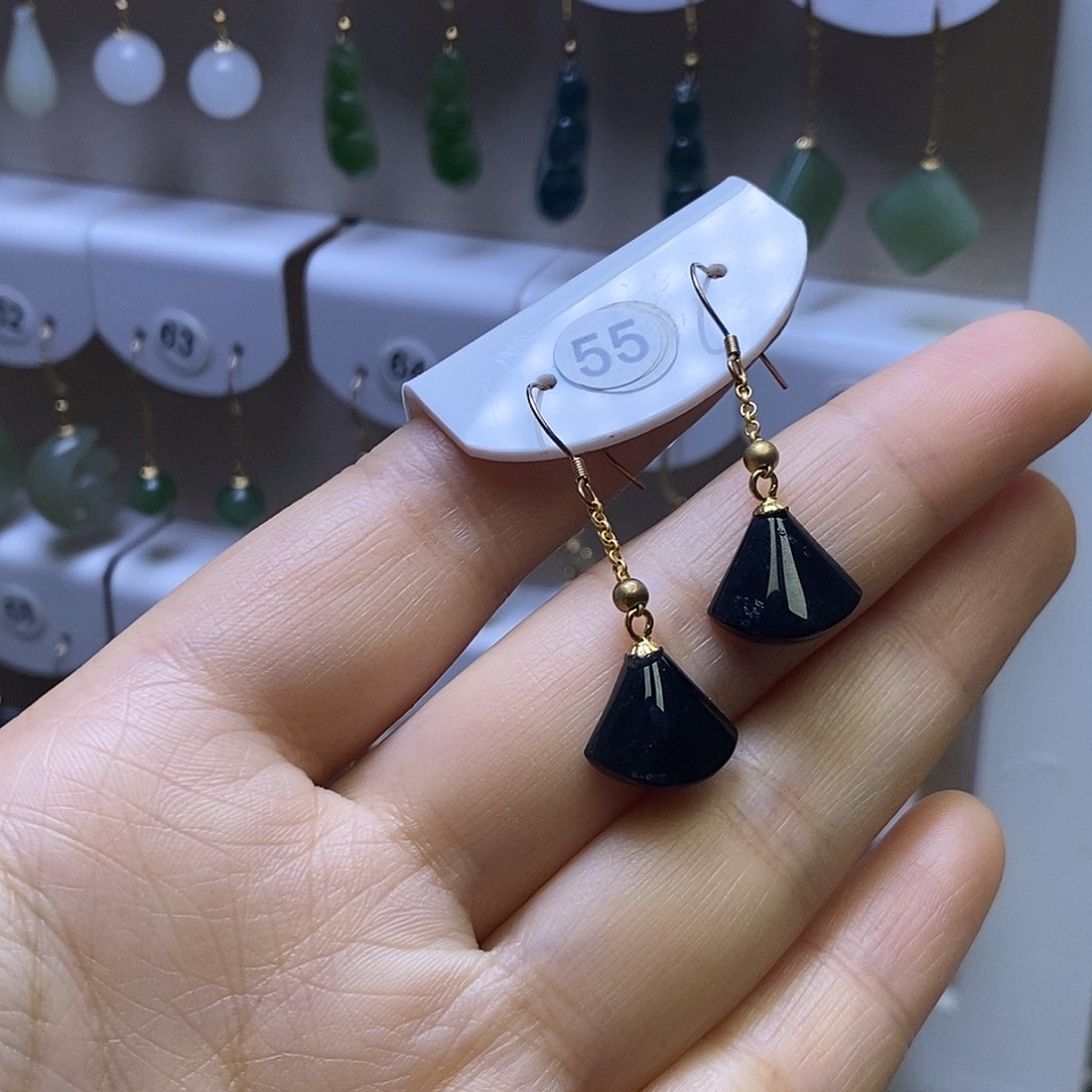 和田玉银S925镶嵌耳饰