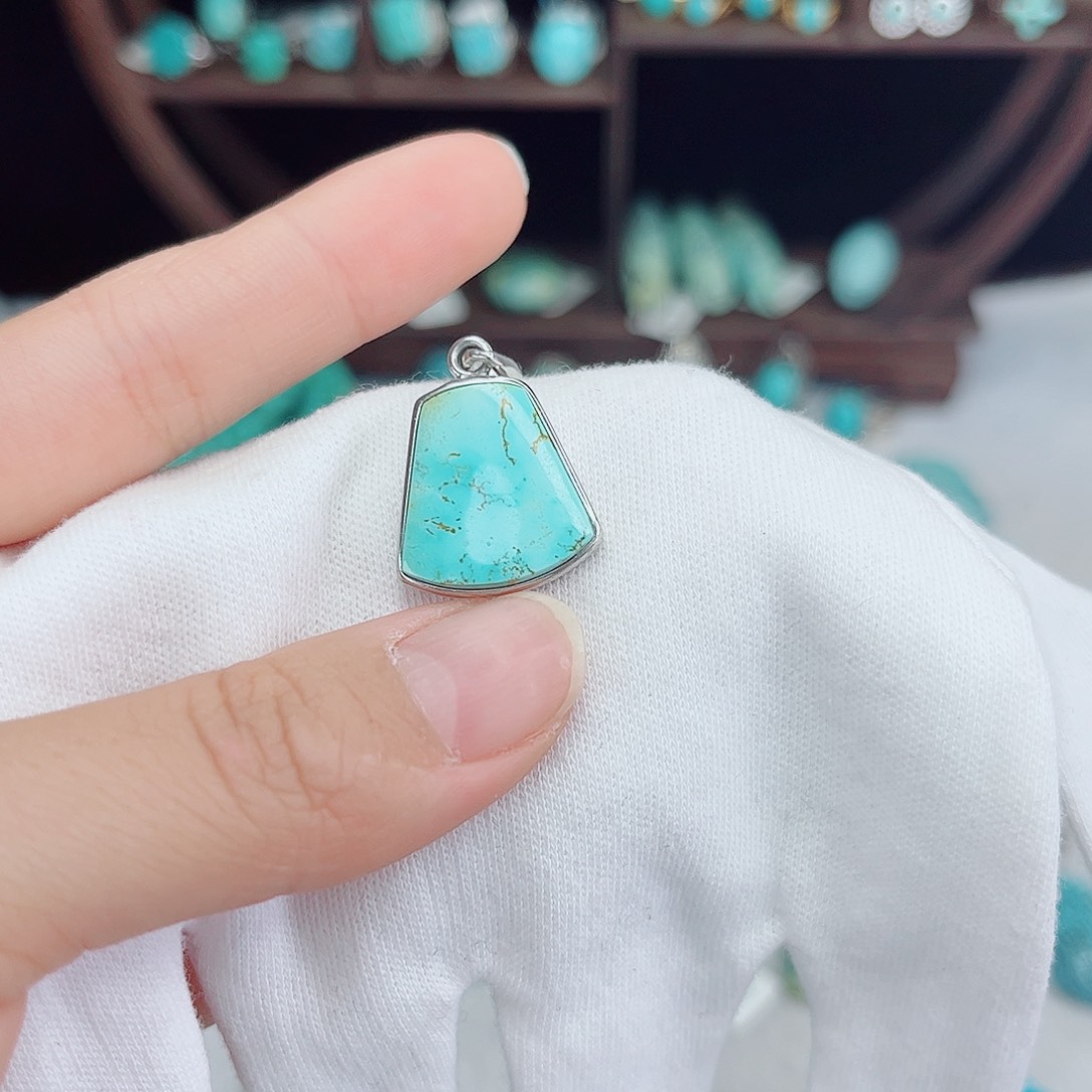 绿松石未镶嵌绿松石