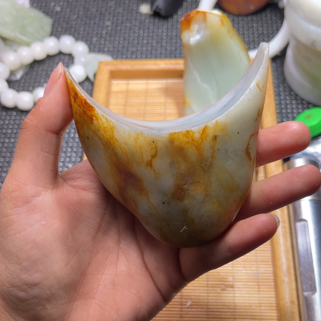 未镶嵌和田玉车挂老**了