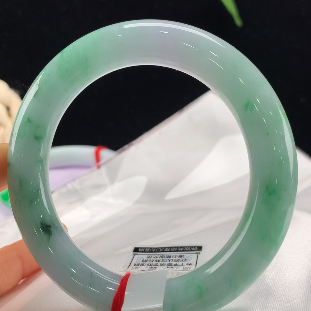 翡翠未镶嵌手镯111-1078