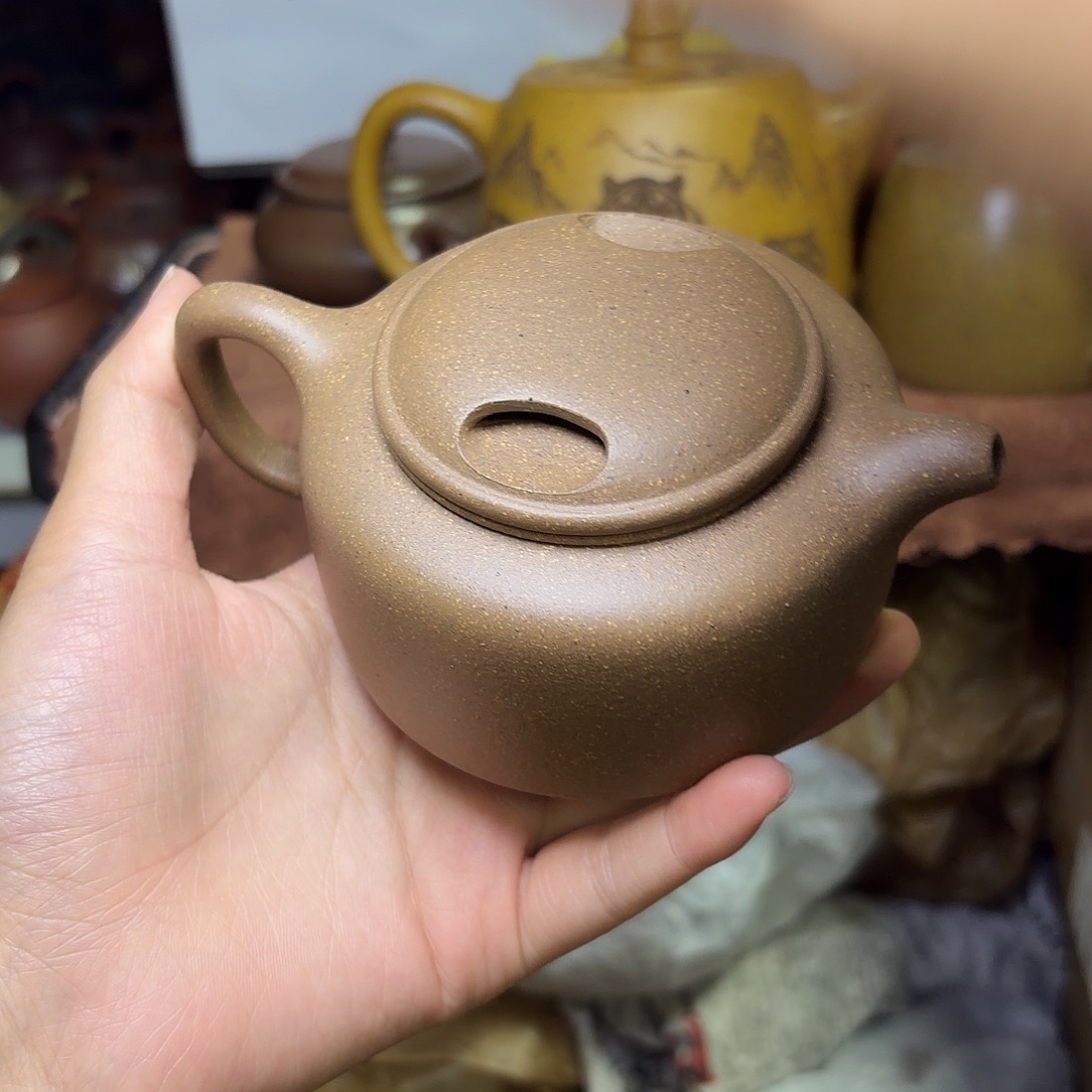 甄选宜兴本土紫砂壶