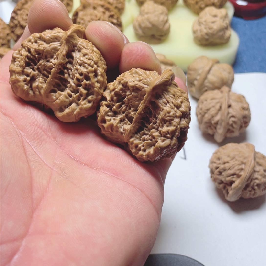 文玩核桃把件座山雕