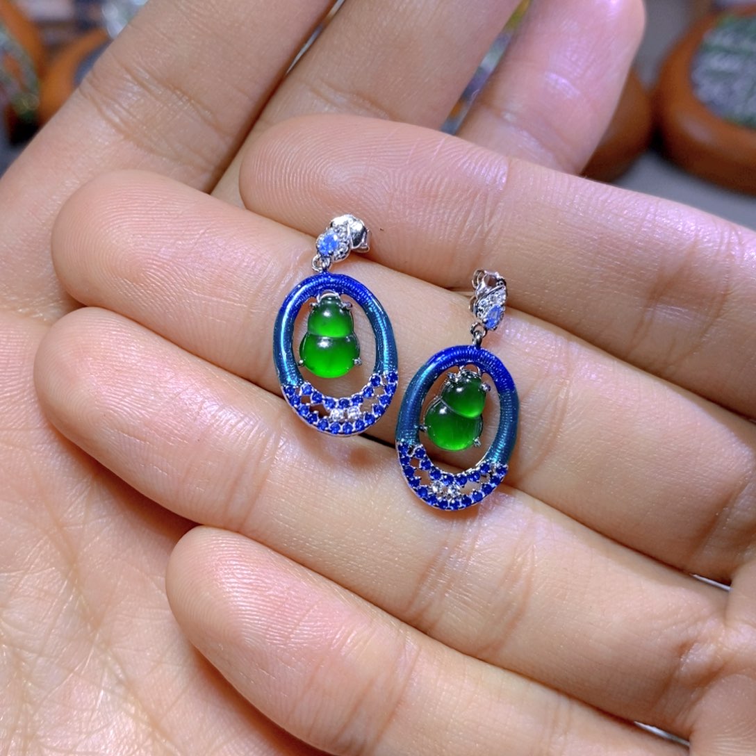 翡翠颈饰银S925镶嵌天然翡翠