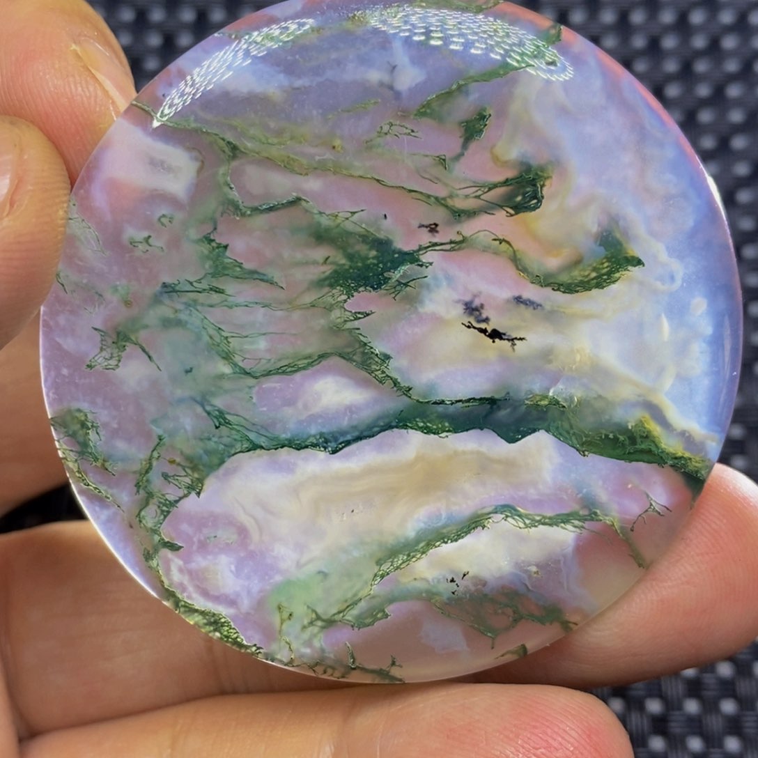 玛瑙/玉髓颈饰未镶嵌与**善