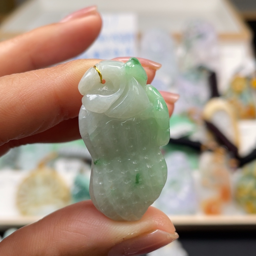 翡翠吊坠(不含链)未镶嵌