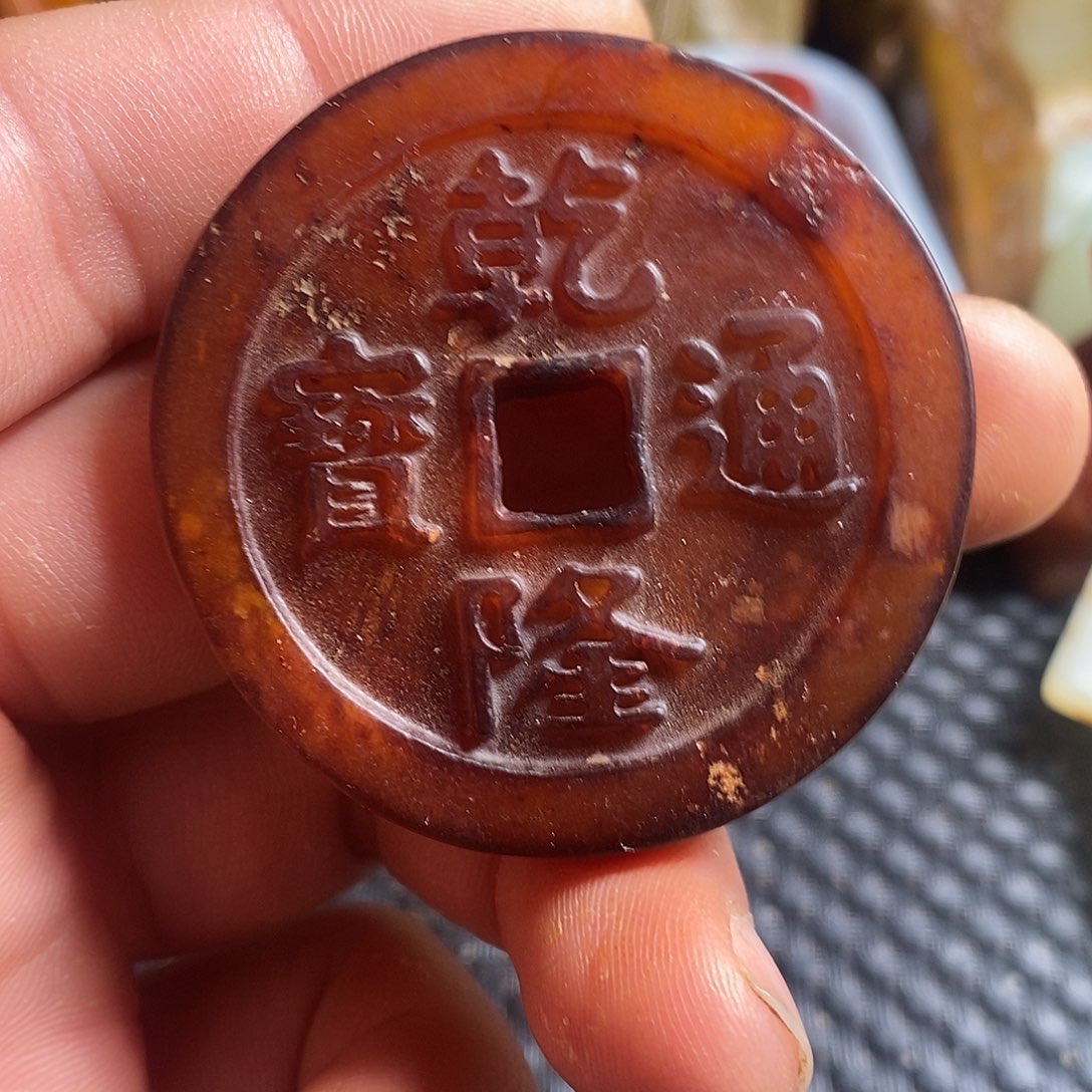 岫玉未镶嵌珠宝奇石