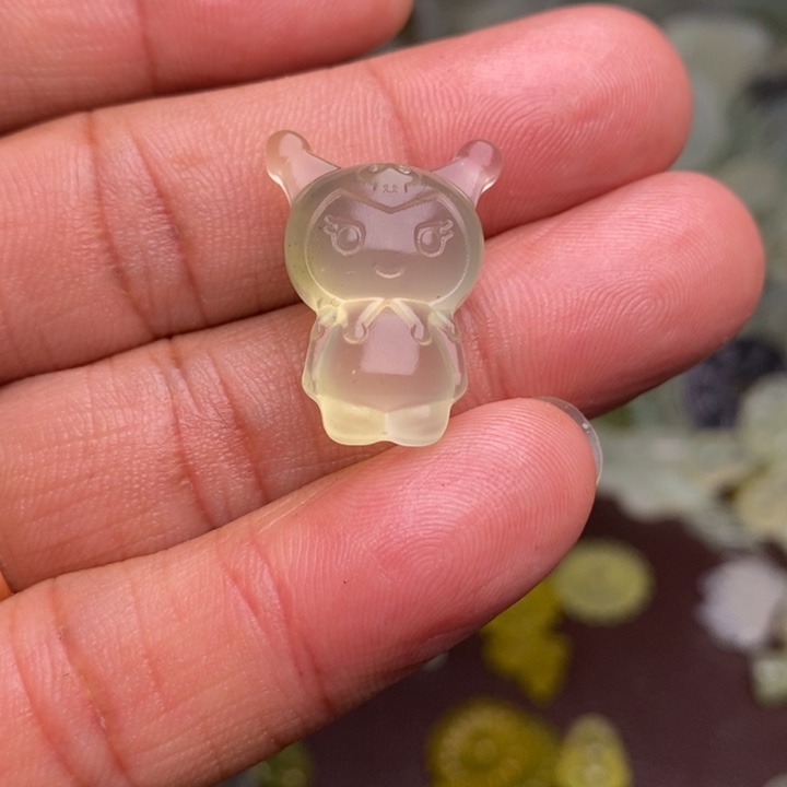 蛇纹石玉颈饰合金112