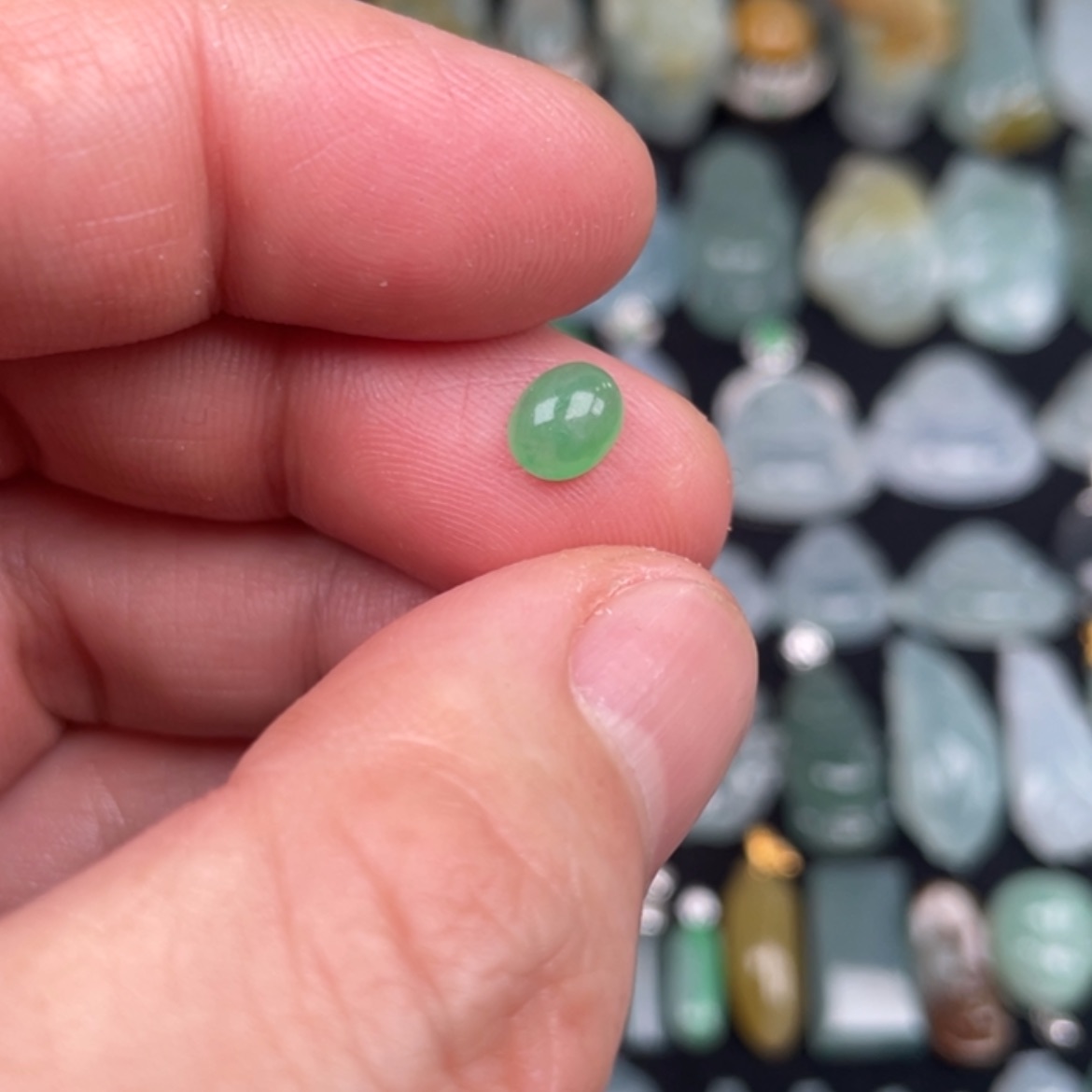 【闪购商品】翡翠颈饰未镶嵌翡翠
