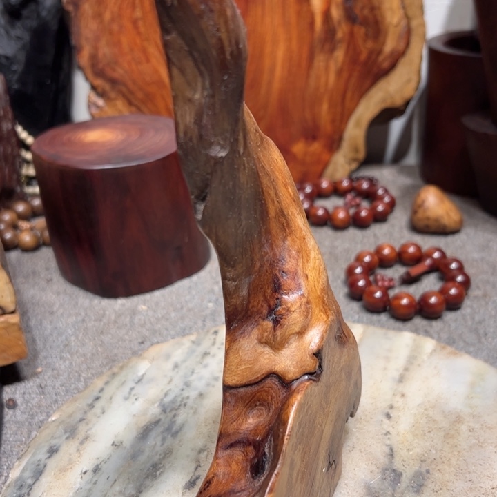 皇***爷端景台紫檀木类檀香