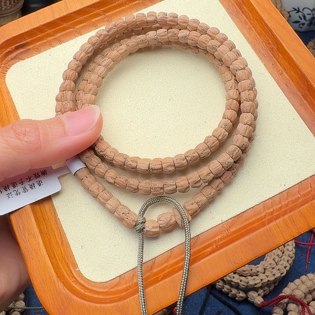 柏香籽/百香籽吊坠