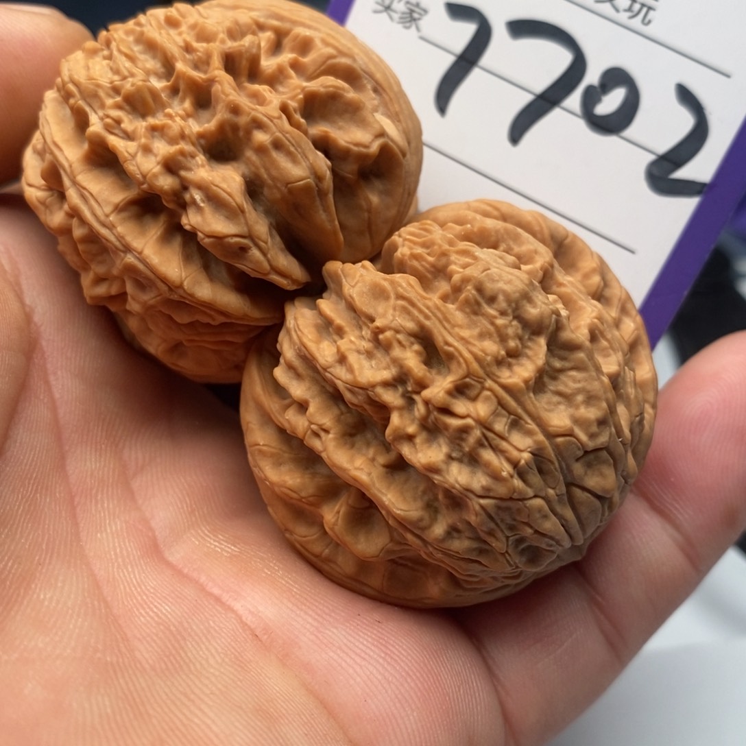 文玩核桃把件7702