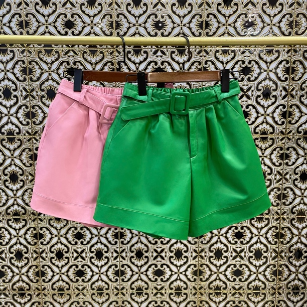 新款简约高腰显瘦网红百搭直筒短裤时尚百搭半松紧腰休闲靴裤女士