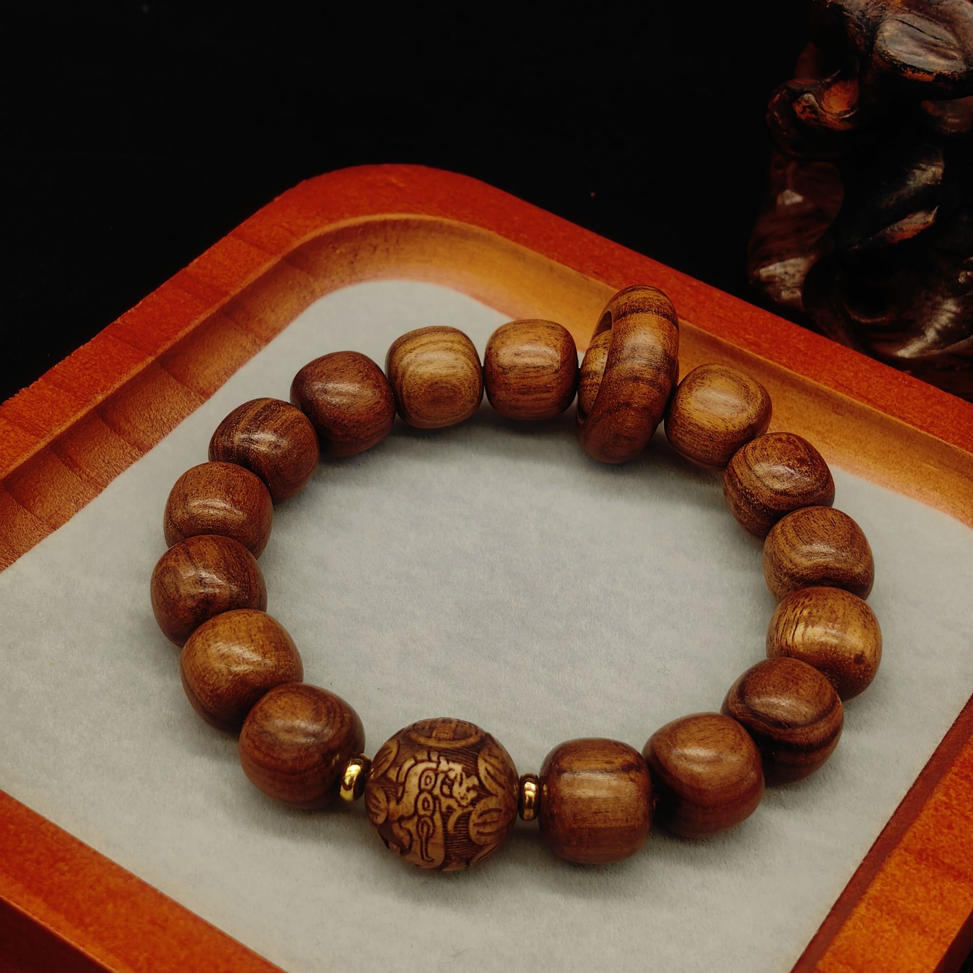 花梨木树心料1.2老型桶珠貔貅圆珠跑环木串盘玩手串