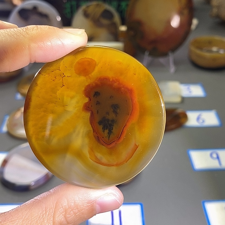 玛瑙/玉髓未镶嵌珠宝半成品142