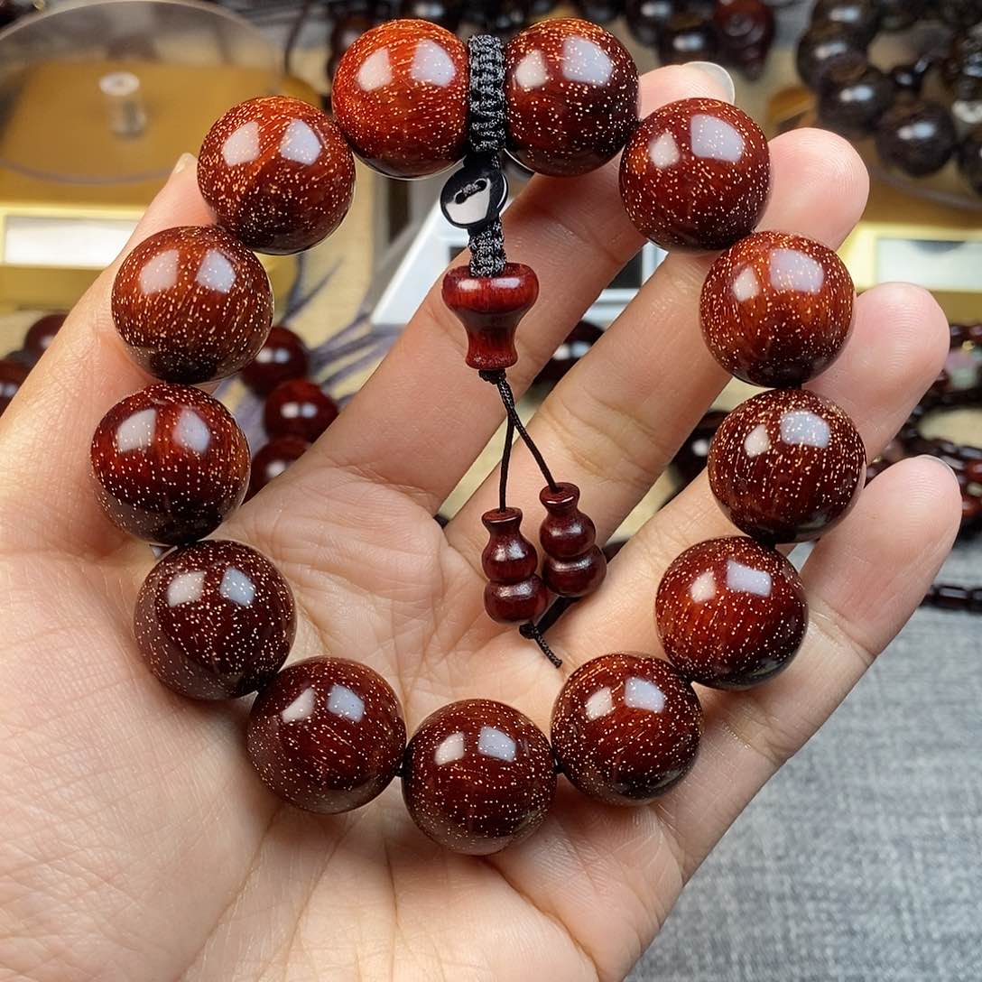 檀香紫檀（小叶紫檀）1.8泥料爆星