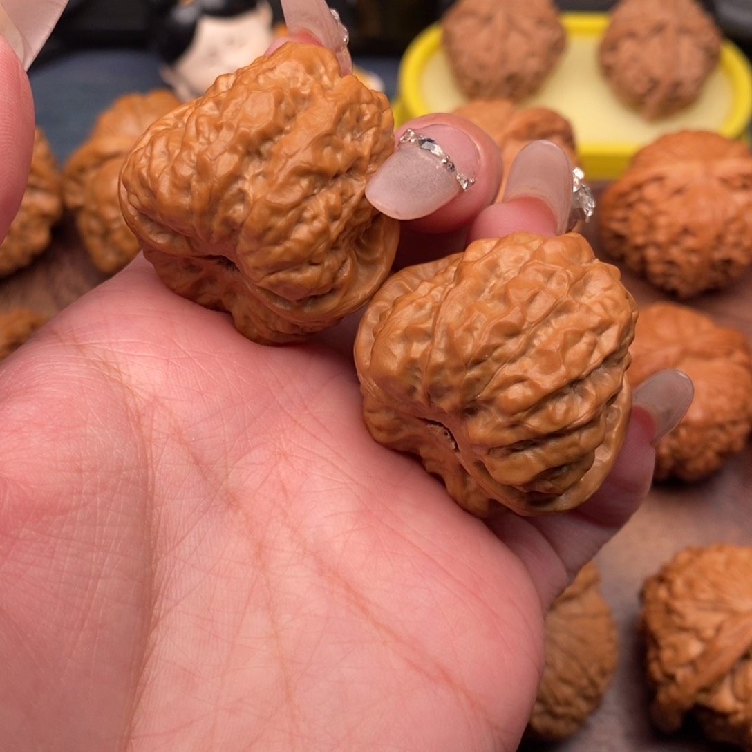 文玩核桃把件延庆蛙蛙35手捻