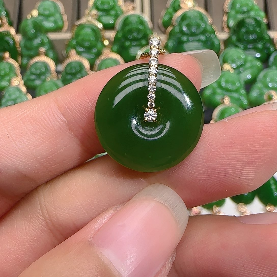 和田玉（碧玉）吊坠(不含链)18K金镶嵌