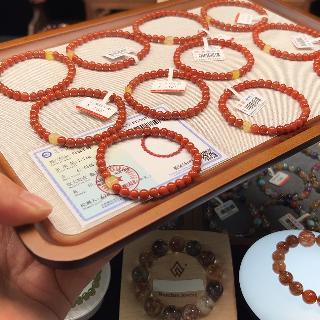 南红玛瑙未镶嵌手链001