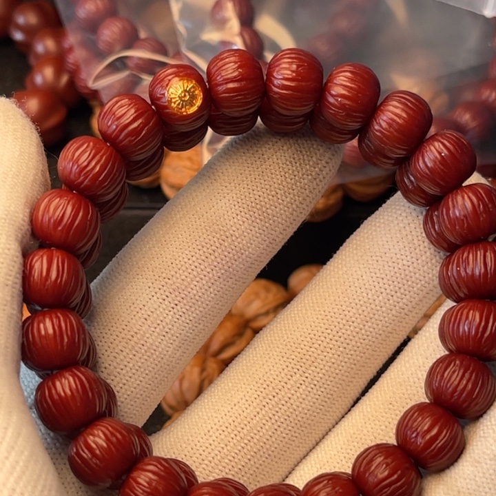 丘***山猴头核桃手串911顺纹