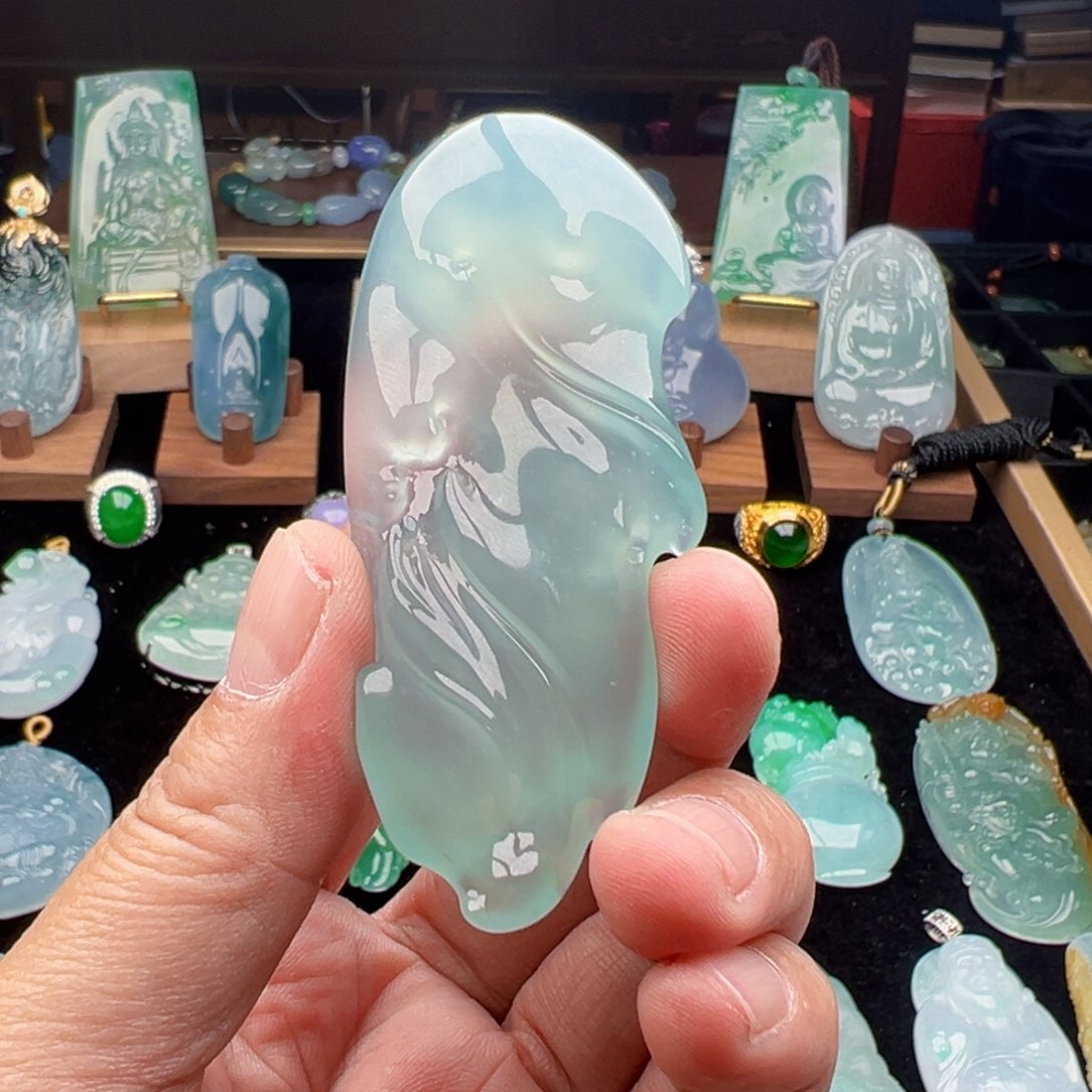 翡翠颈饰未镶嵌婷**~天然缅甸翡翠吊坠