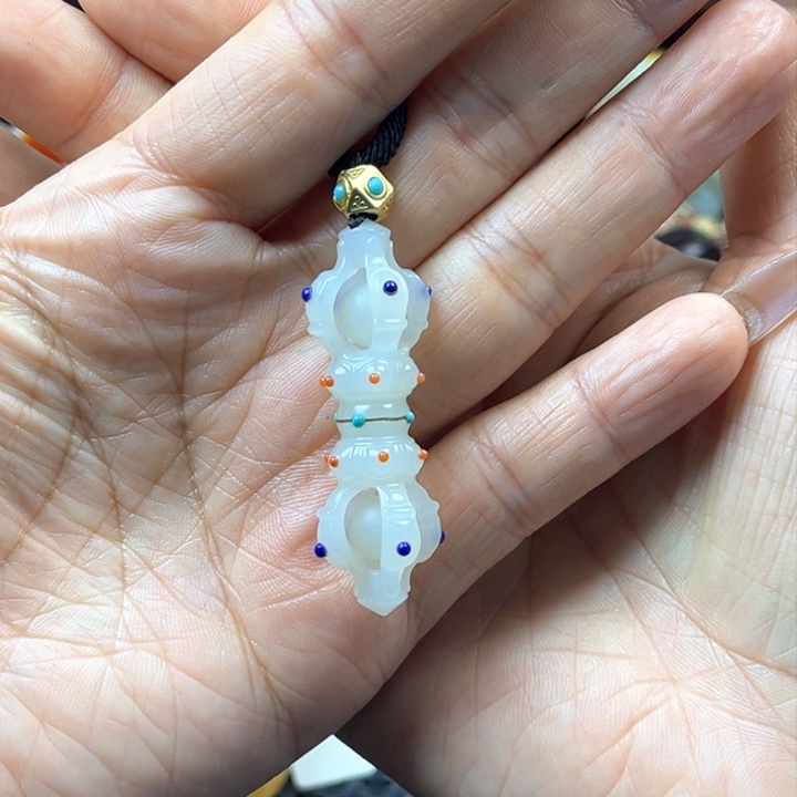 和田玉未镶嵌珠宝奇石独**忆