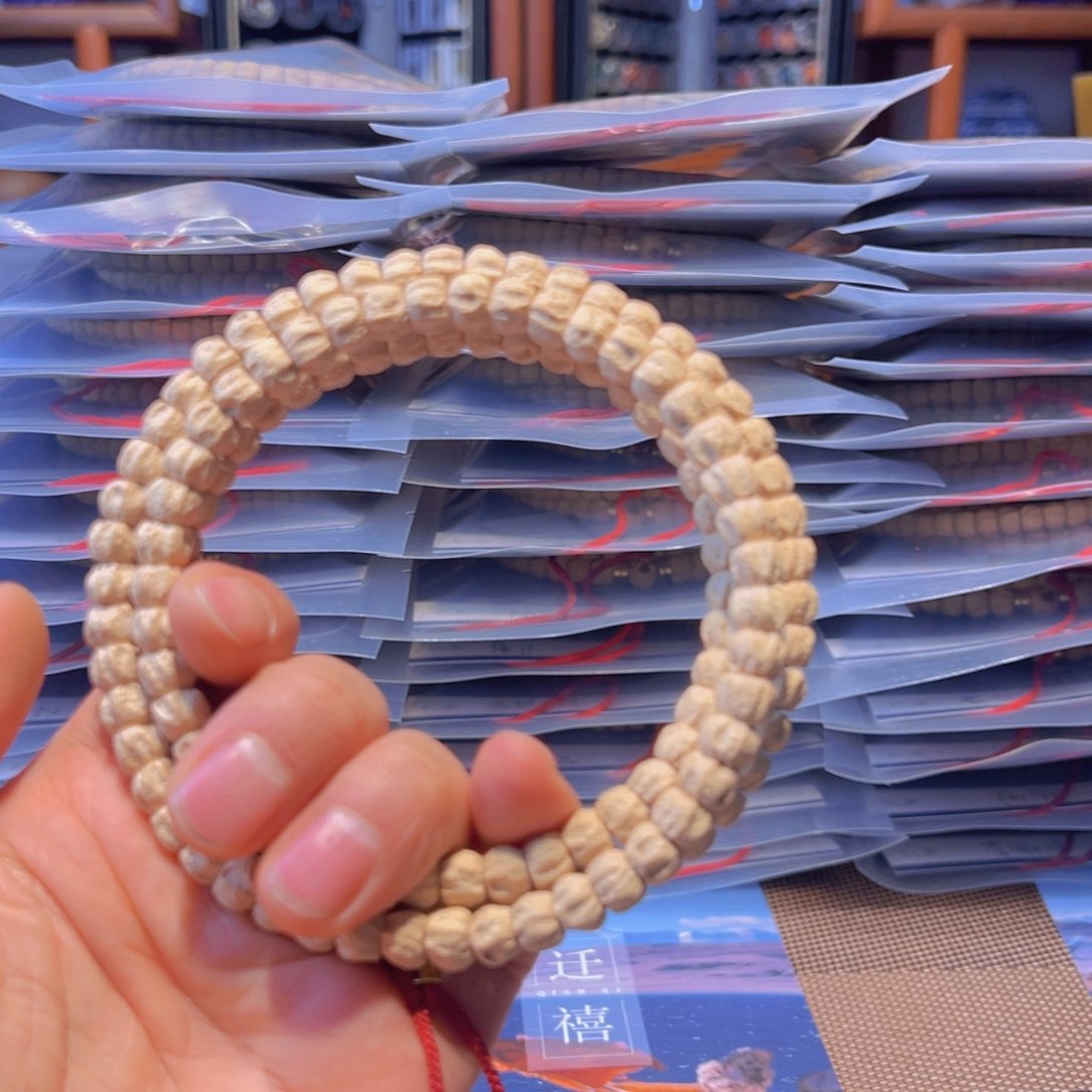 柏香籽/百香籽吊坠杰*