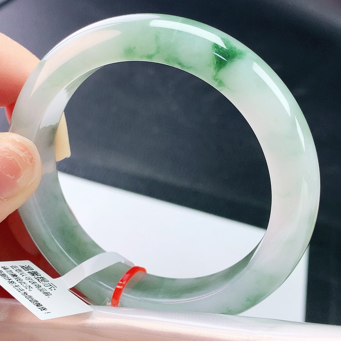 未镶嵌手镯翡翠58圈