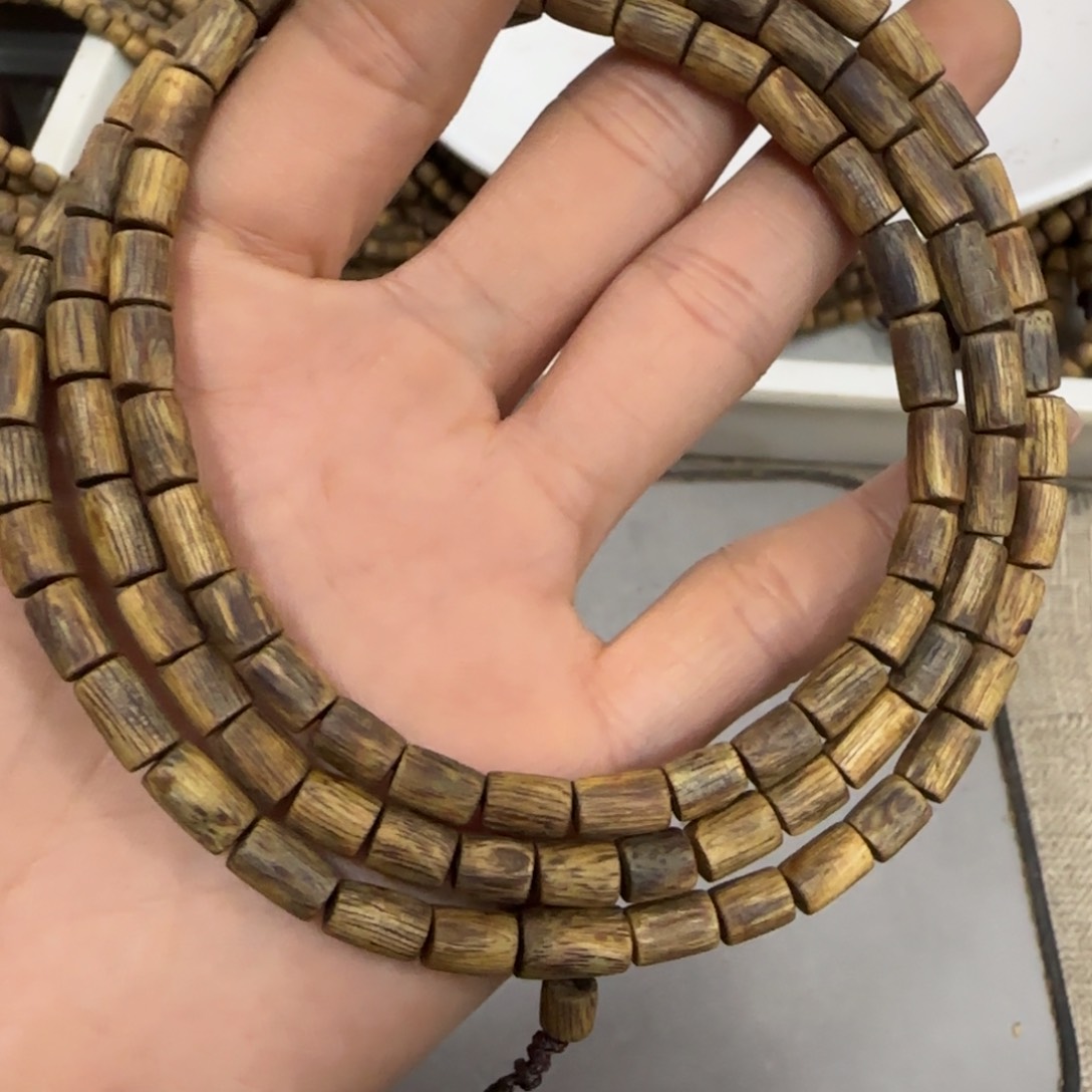 沉香木手串海南棋楠沉香乌身手串13.6