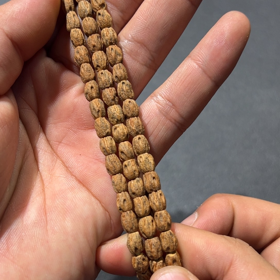 吊坠柏香籽/百香籽B26