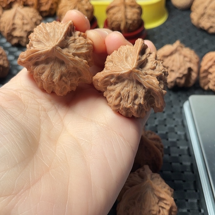 文玩核桃把件38盘山