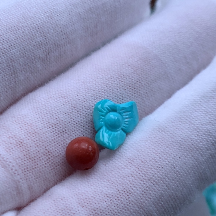 南红玛瑙未镶嵌珠宝奇石